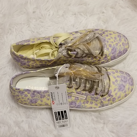 RELISTED IN CLOSET!!!!!!! - Picture 11 of 14